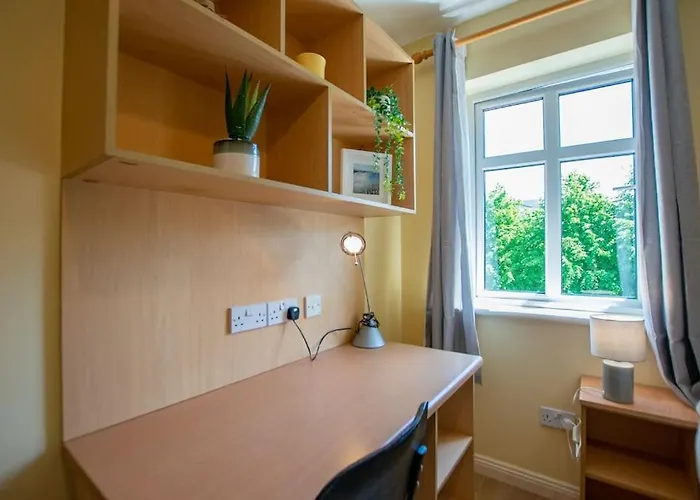 別荘 83 - Superb Townhouse By Shortstays *