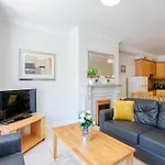 Дом отдыха 83 - Superb Townhouse By Shortstays *