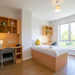 Дом отдыха 83 - Superb Townhouse By Shortstays Голуэй
